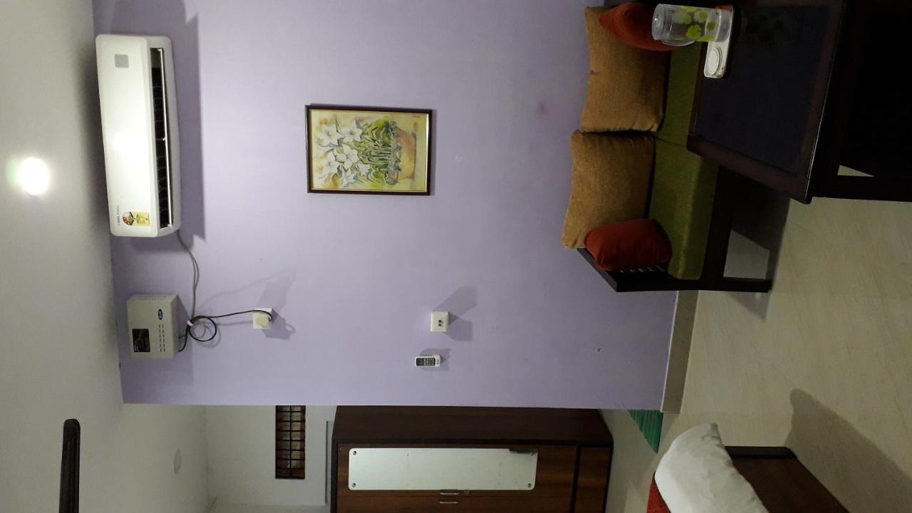 Dream Homestay Guwahati Bagian luar foto
