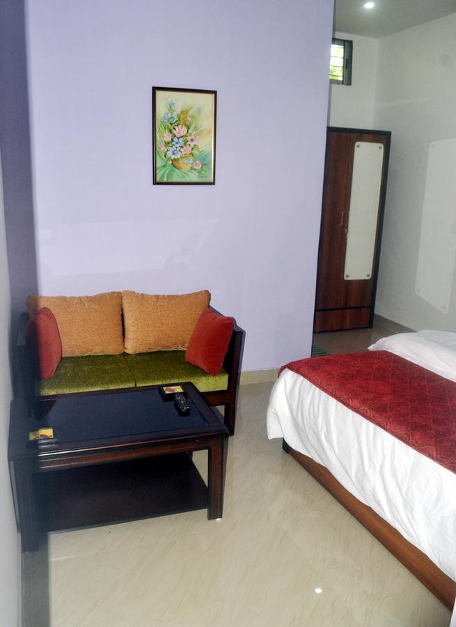 Dream Homestay Guwahati Bagian luar foto