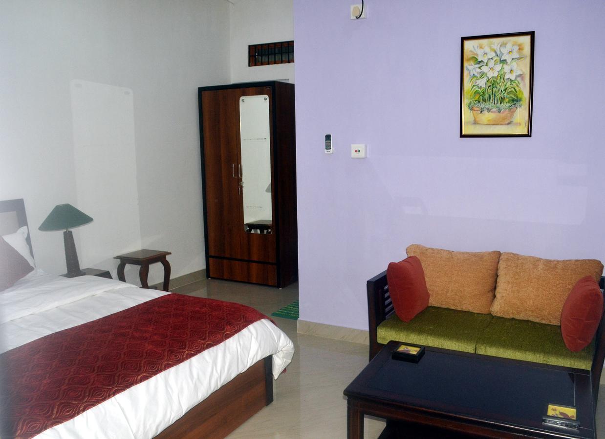 Dream Homestay Guwahati Bagian luar foto