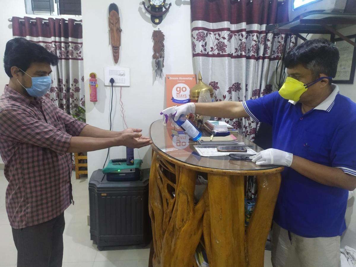 Dream Homestay Guwahati Bagian luar foto